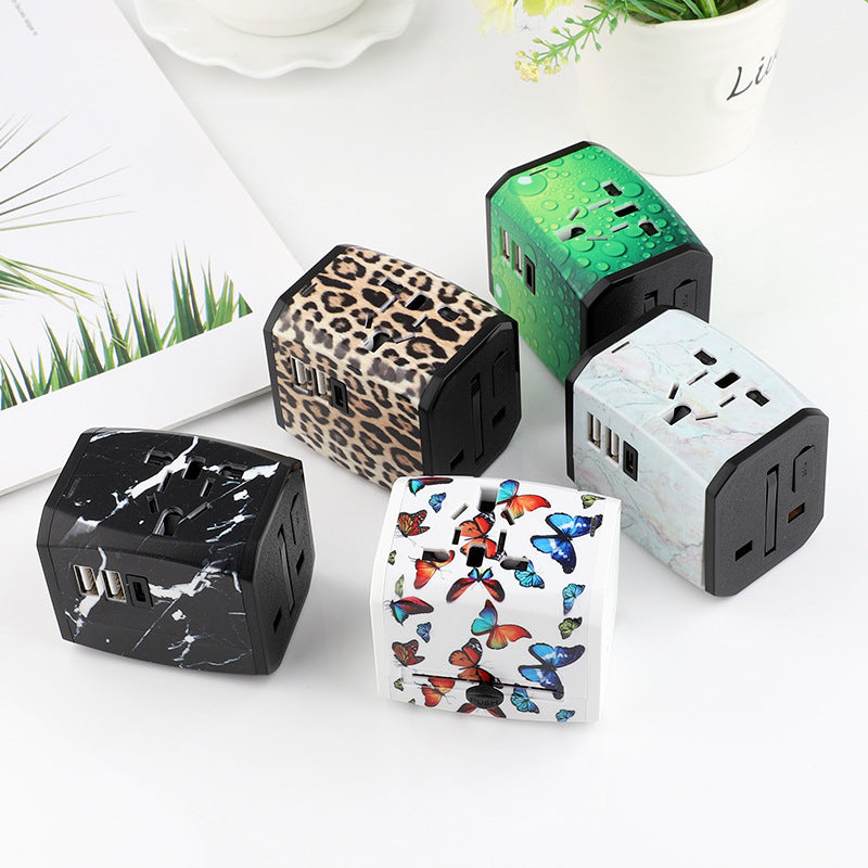 High Quality Universal Electrical Outlet Conversion Socket with Dual USB Charger
